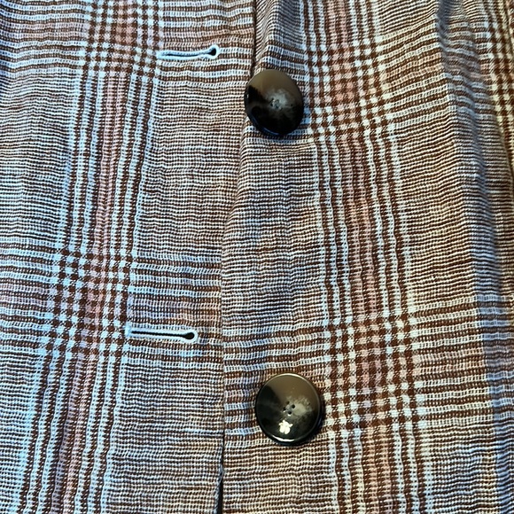 J. Jill boyfriend linen/cotton blazer - Picture 3 of 4